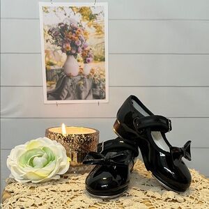 Capezio Mary Jane Black Toddler Tap Shoes Size 7
